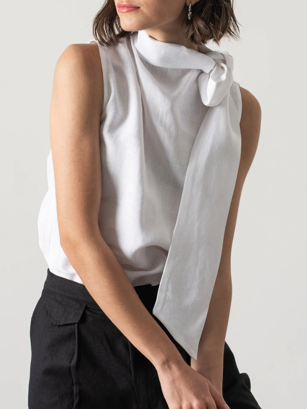 Linen Crew Neck Plain Knot Design Sleeveless Tank Top